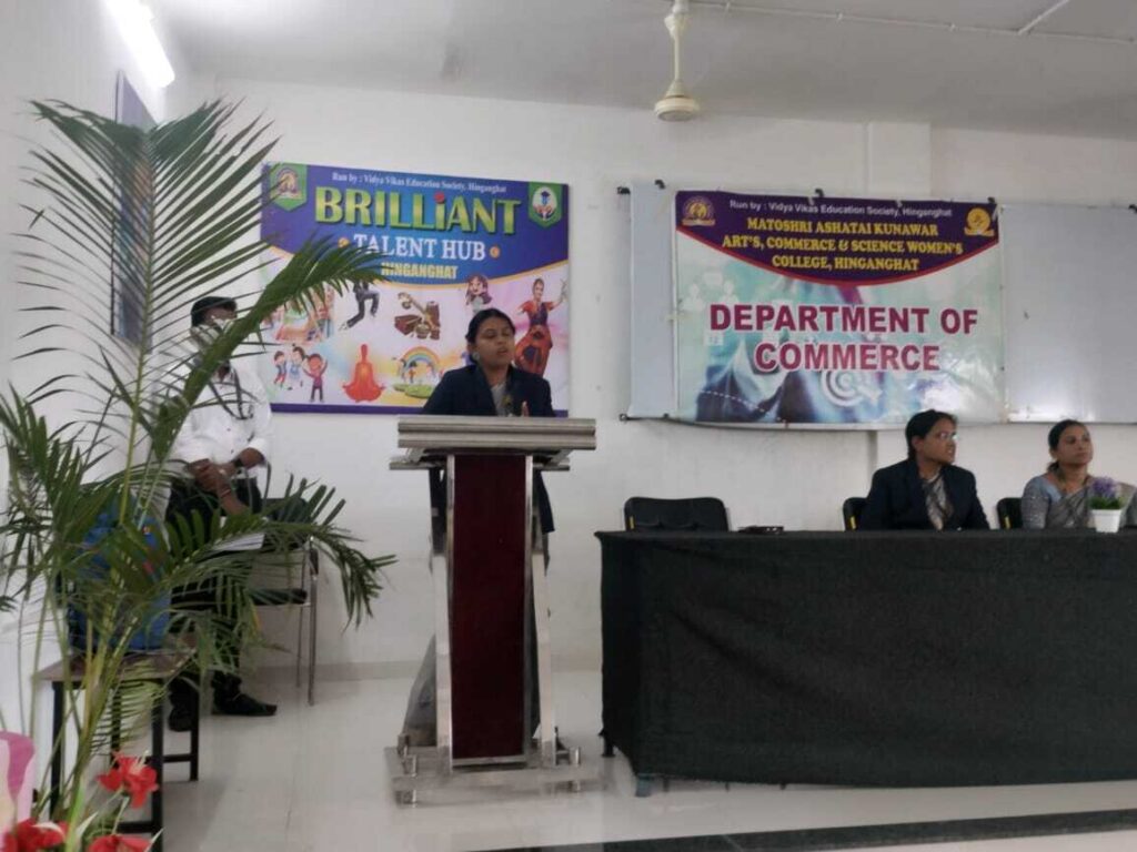 05828013-d8c7-4079-aeb2-f03939752793